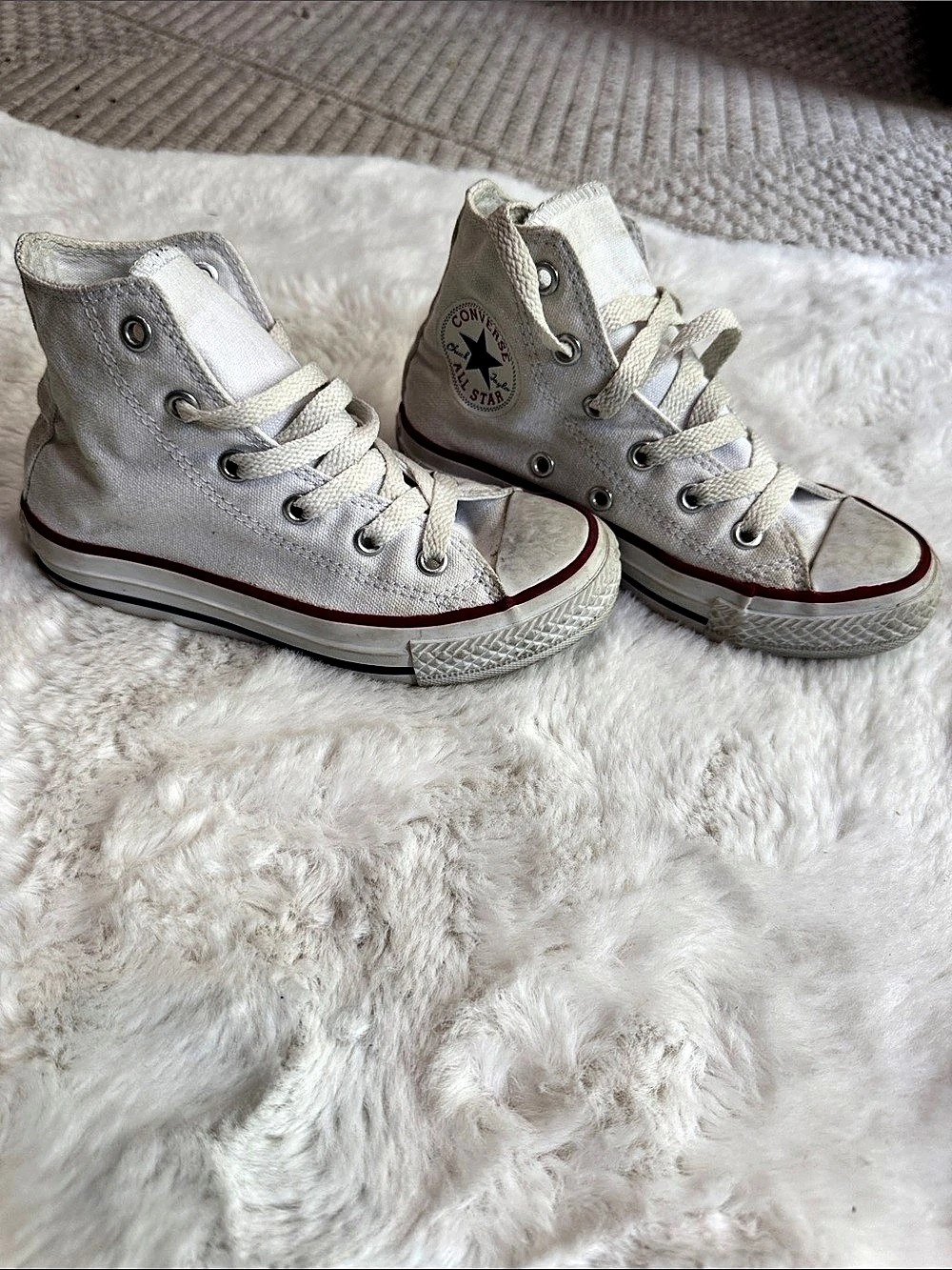Converse Chuck Taylor All Star Sneakers White Size 11.5 Good